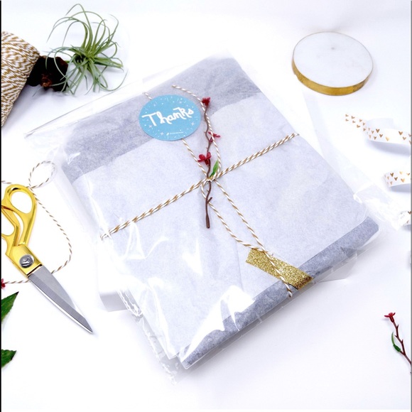 100 9X12 Clear Self Adhesive Bags PRICE IS FIRM - Picture 3 of 4